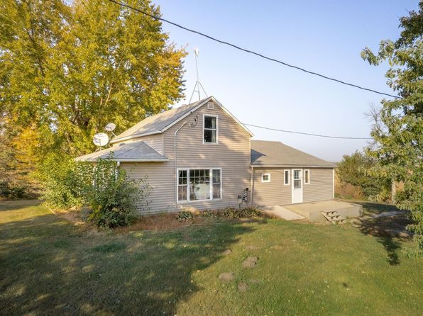 30596 Terrace Ave, New Hartford, IA 50660