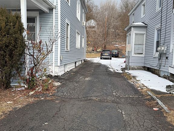 2nd image of 305 E Franklin St