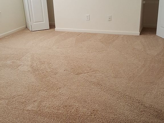 Master has 3 closets