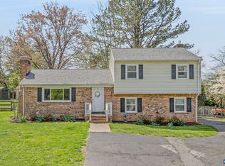 2006 Jefferson Ct, Charlottesville, VA 22911
