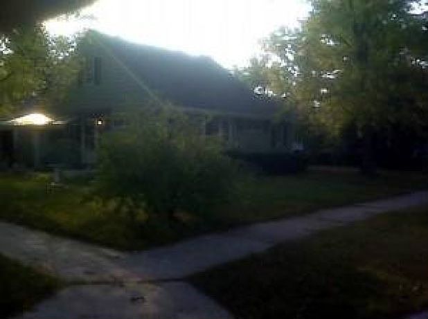 1st image of 325 Gascoigne Dr