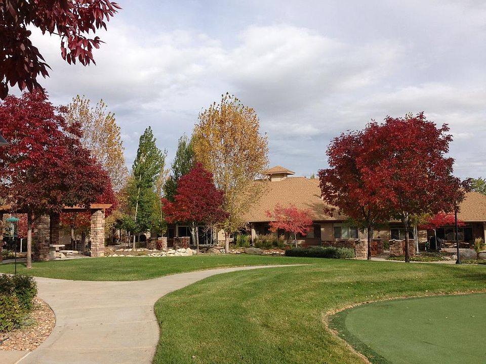 2nd image of 1340 Forest Park Cir