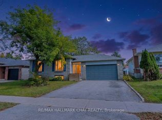 9 Bronte Cres, Barrie, ON L4N 5B8