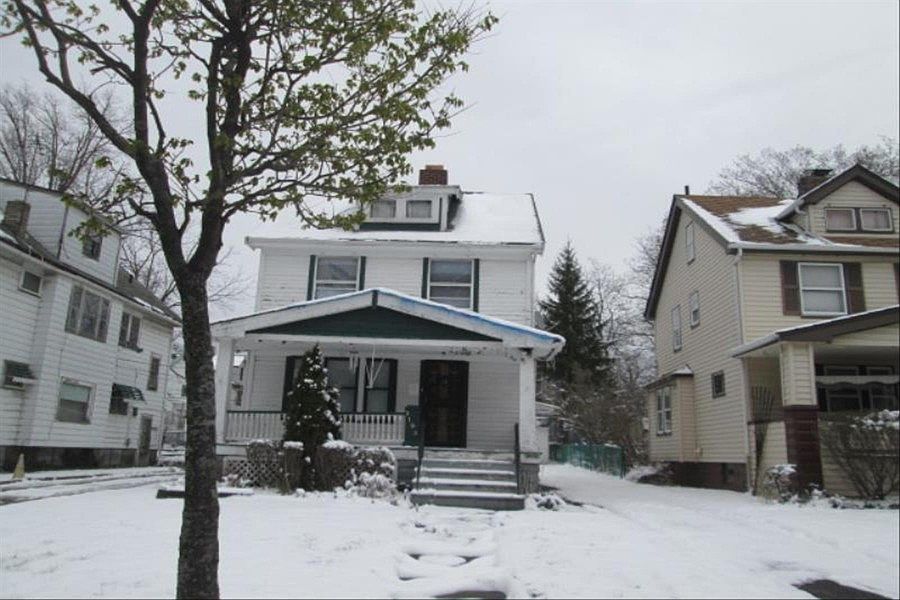 1st image of 3193 E 119th St