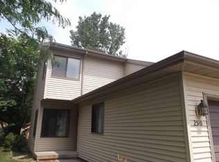 2510 Covington Dr, Champaign, IL