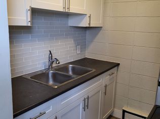 21 Stirling Ave S #2, Kitchener, ON N2G3N6