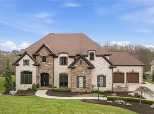 511 Langdon Dr, Gibsonia, PA