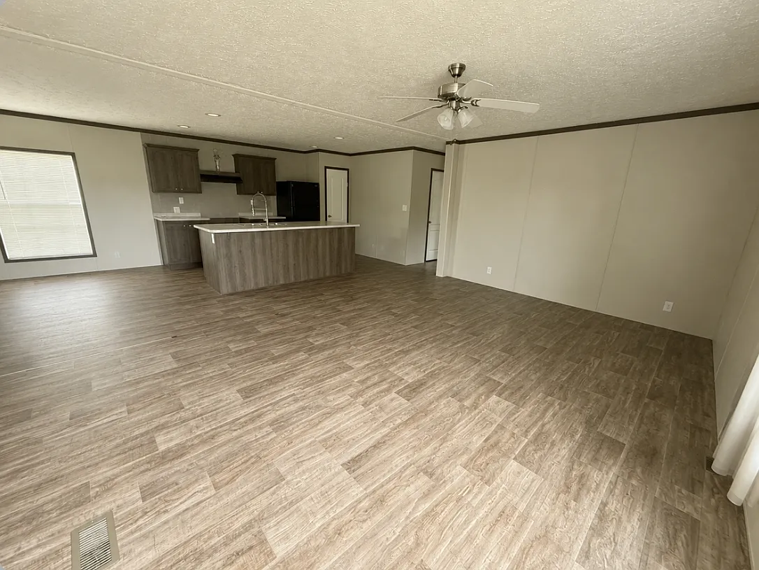3 bed, 1680 sqft, $2,100 — Photo 2