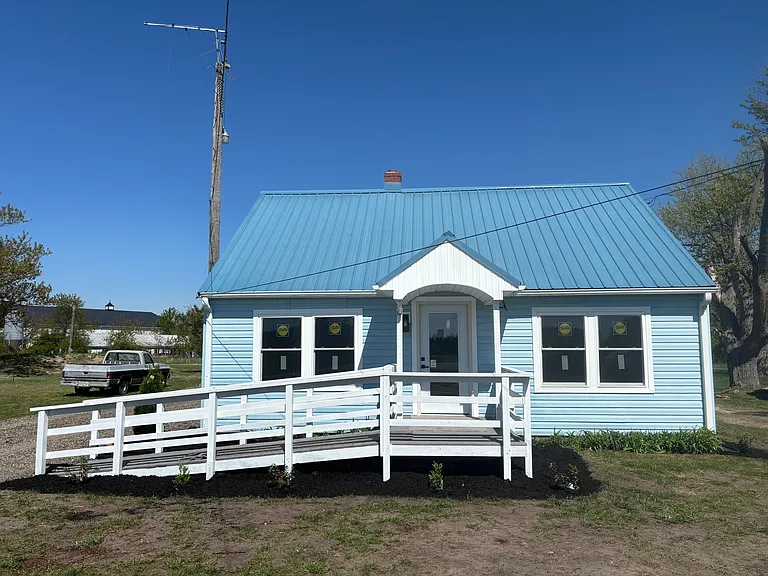3857 Meadow Bridge Rd — Photo 5