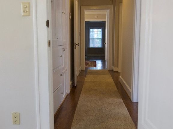 5th image of 1108 W 49th St #49S1108U