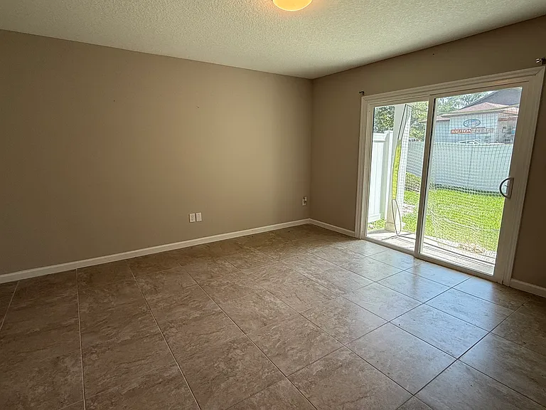 4019 Pine Hill Point #1 — Photo 6