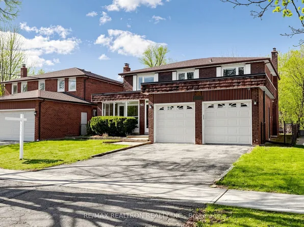 90 Holmes Ave, Toronto, ON M2N 4M4