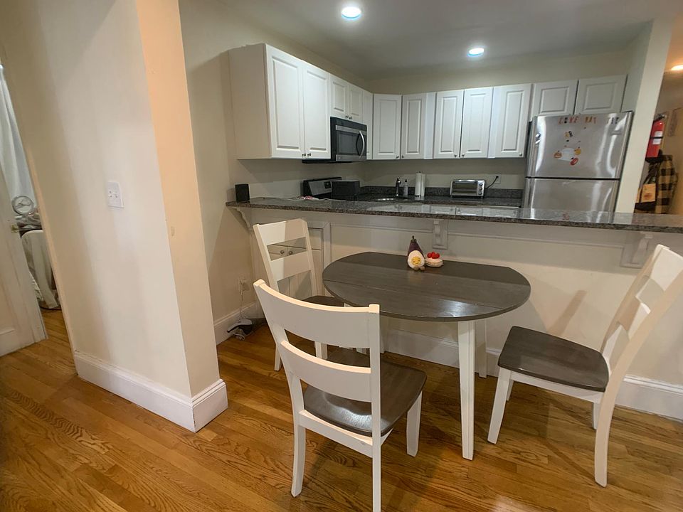 66 unit 2 (3 bed layout)