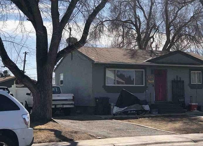 2nd image of 3318 Elmwood Cir