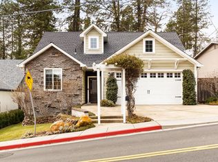 370 Pleasant St, Grass Valley, CA 95945