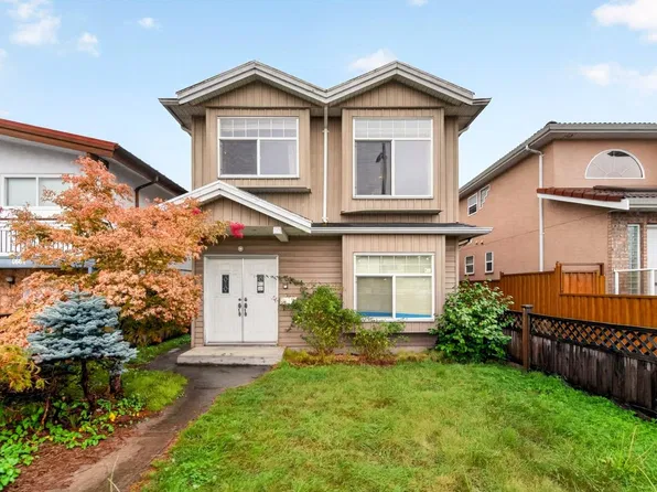 6676 Victoria Dr, Vancouver, BC V5P 3Y1