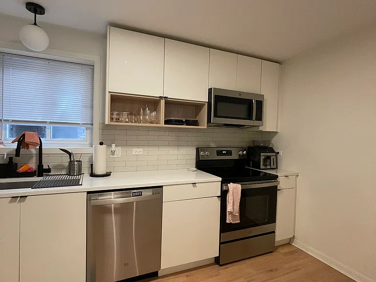 830 Judson Ave #2N — Photo 5