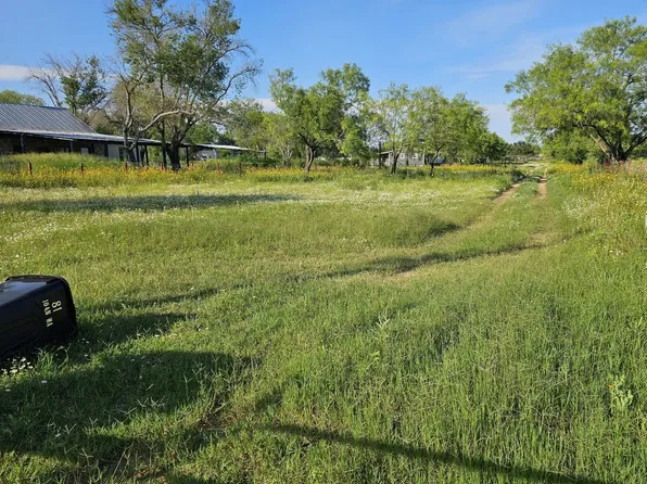 NA Maureen Path LOT 4A, Lytle, TX 78052