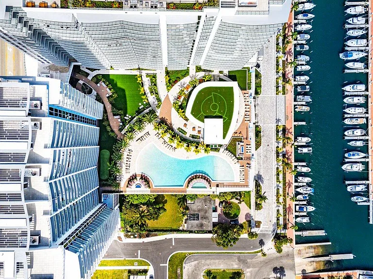 220 Lake Shore Dr #1415 — Photo 45