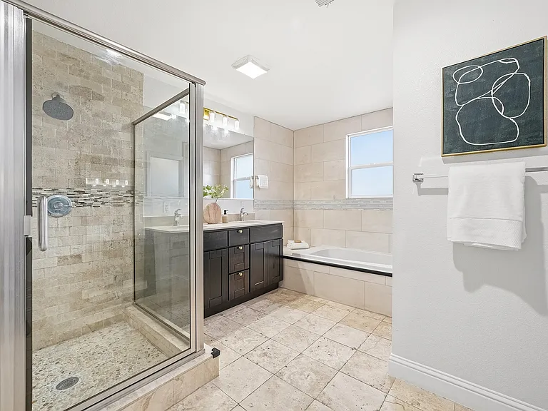 36045 Haley St — Photo 18