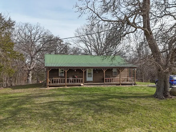 2294 County Road 2375, Moberly, MO 65270
