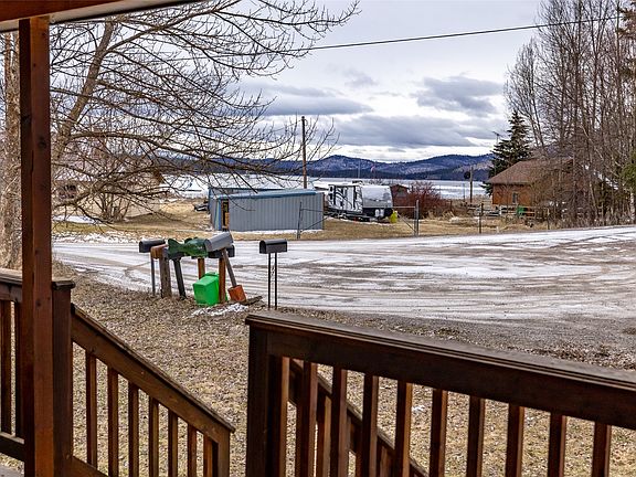 5th image of 49386 Happy Trails Ln