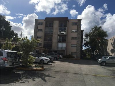 3640 NW 9th St APT 310, Miami, FL, 33125