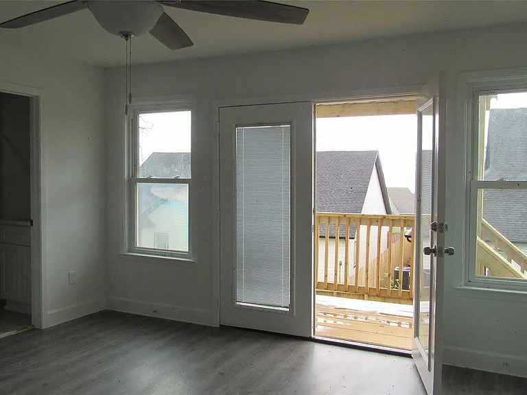 365 Deep Woods Ln — Photo 6