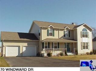 70 Windward Dr, Somerset, MA 02726