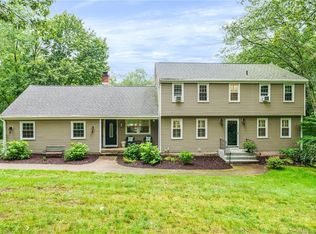 435 Woodhaven Rd, Glastonbury, CT 06033