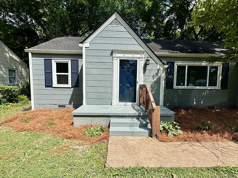 636 N Moore Rd — Photo 18