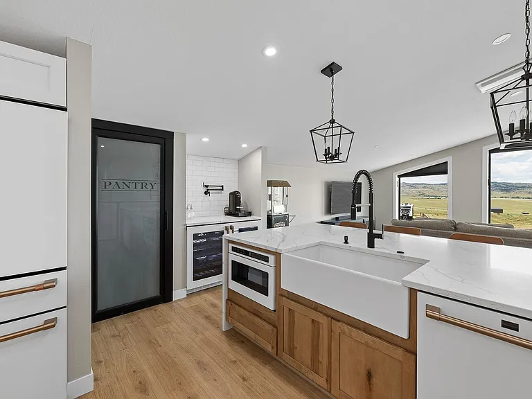 13239 Commodore Rd — Photo 8