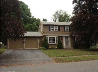 15 Carol St, Enfield, CT 06082