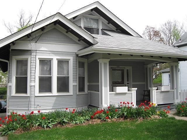 1st image of 1632 Larch Ave