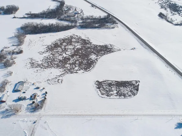 34053 Hupp St NE, Cambridge, MN 55008