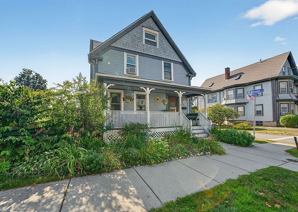 1st image of 32 Green St