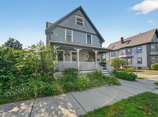 32 Green St, Fairhaven, MA 02719