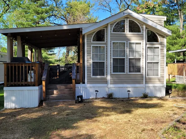 7/172 Woodhaven Dr E, Sublette, IL 61367