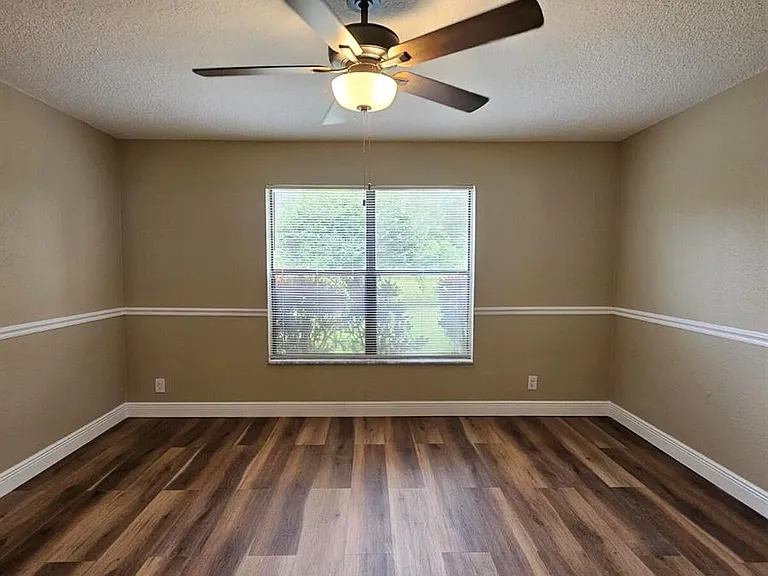 1541 Windorah Way #C — Photo 16