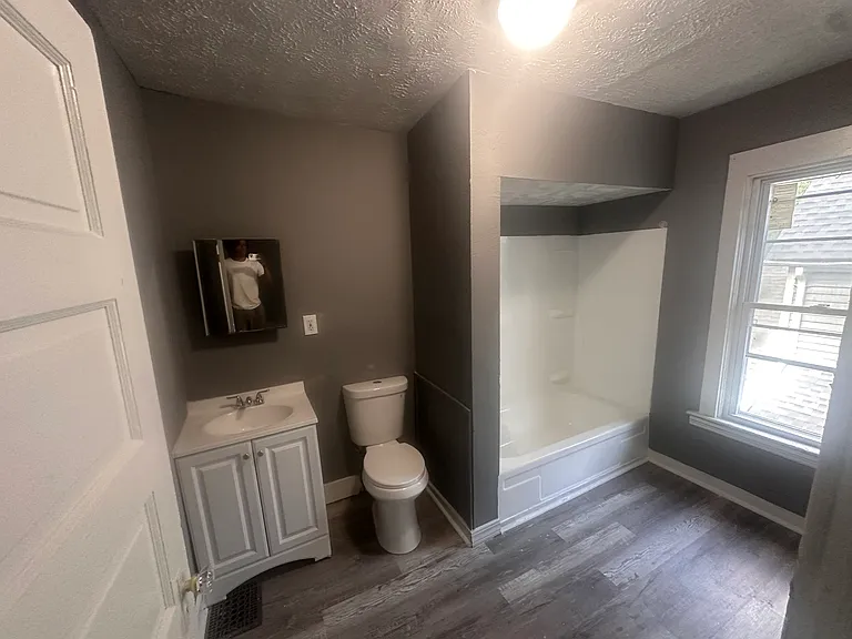 6410 Dibble Ave — Photo 3