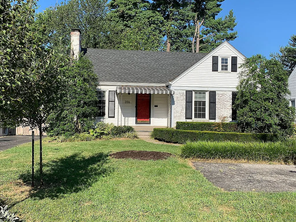 206 N Hubbards Ln photo 1