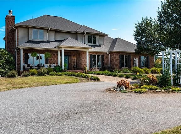 2nd image of 4906 20th Street Ct NE