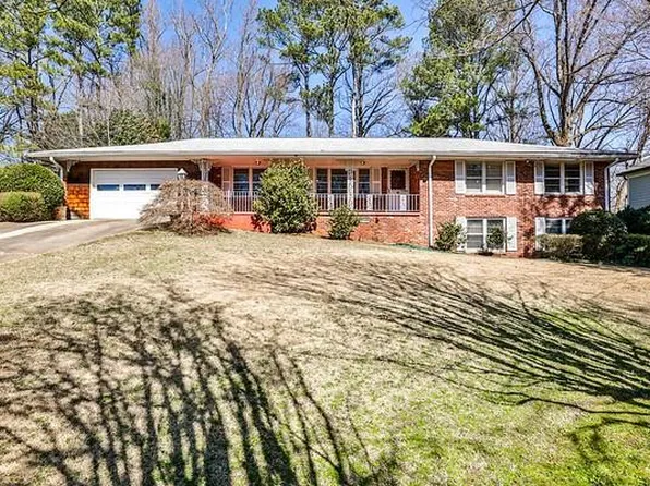 2446 Sunset Dr, Atlanta, GA 30345