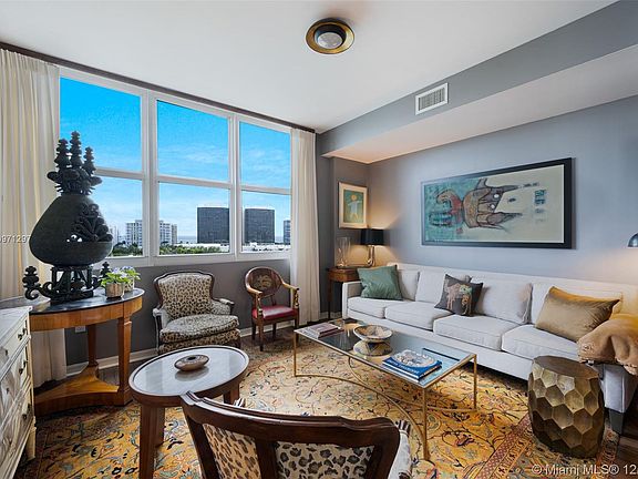 4th image of 9751 E Bay Harbor Dr #11A