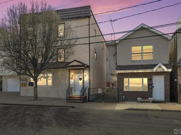 27-29 Main St, Newark, NJ 07105