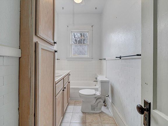 35th image of this home