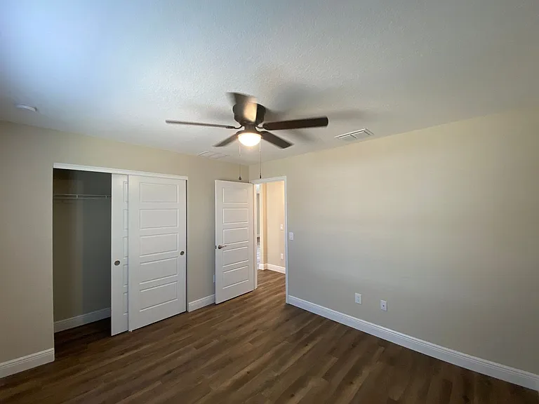 7 Bahia Pass Dr — Photo 26