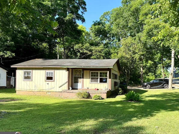 457 West Ave, Jackson, GA 30233