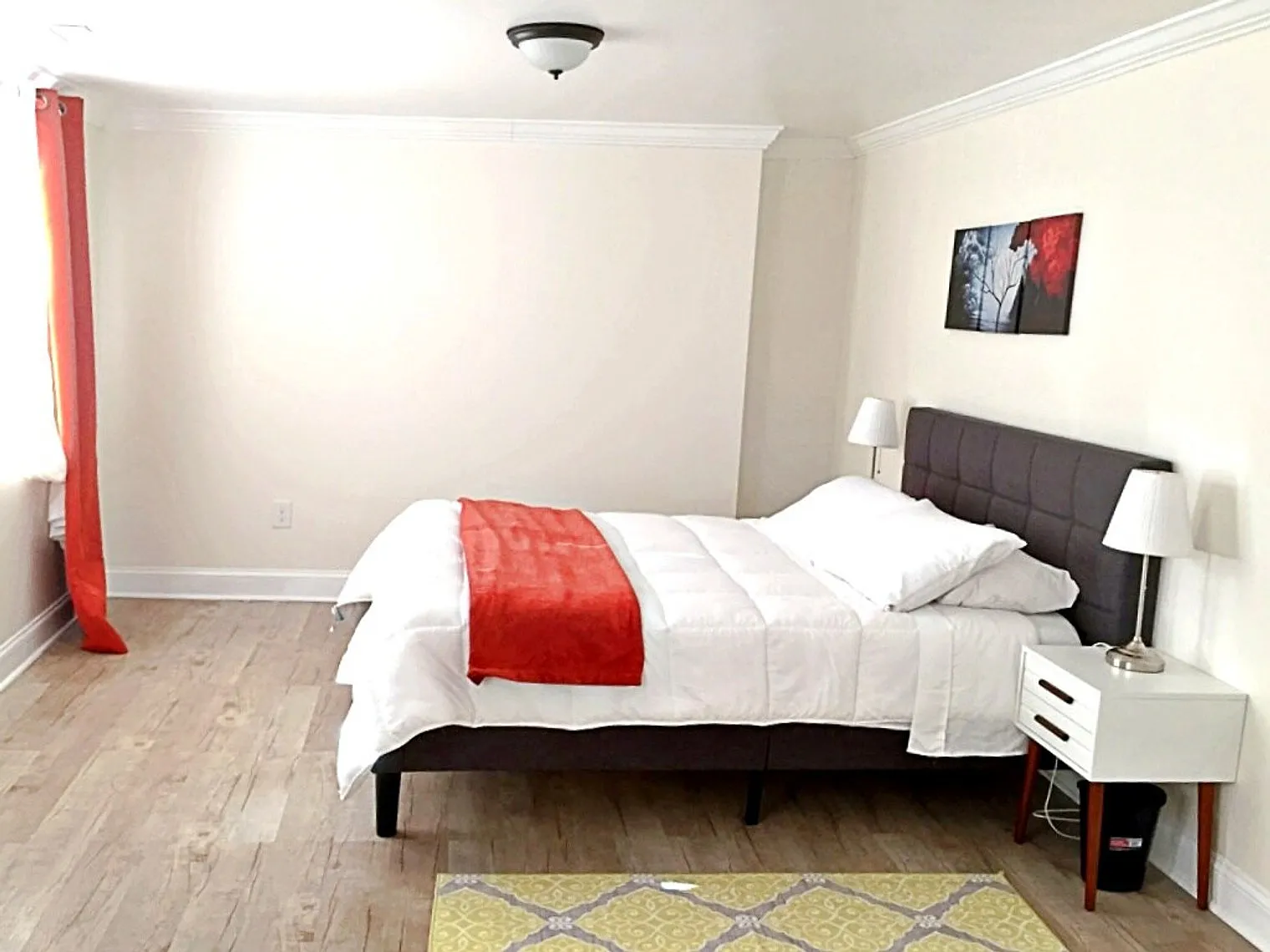 1 bed, 1.0 bath, $2,656 — Photo 2