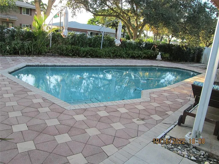 11538 SW 55th Ct — Photo 14